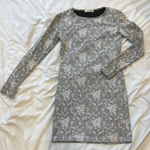 Ginger G - Medium - Bodycon Dress - long sleeves - Black and White